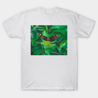 red admiral - green eyes T-Shirt